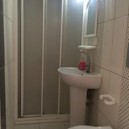 Uyar Palace Hostel Antalya
