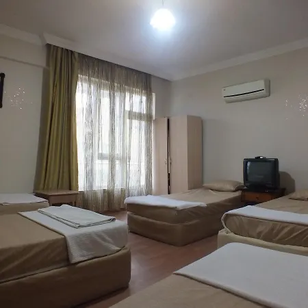 Hostel Uyar Palace